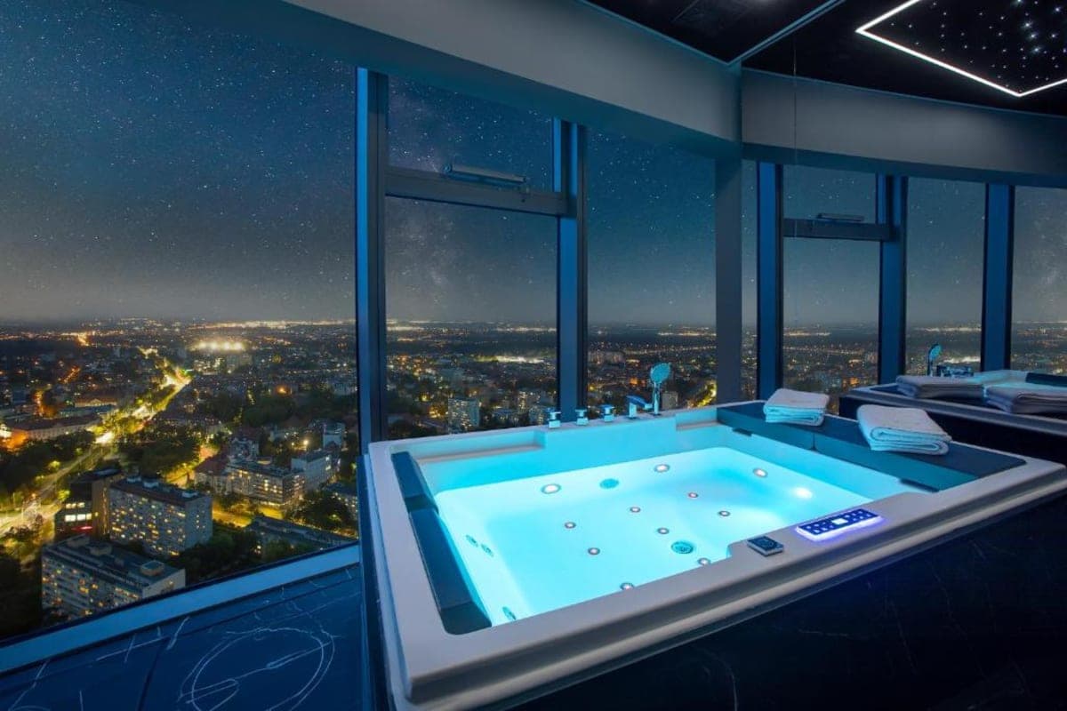 Апартаменты Sky Tower 🌃 Высоко и с панорамным видом