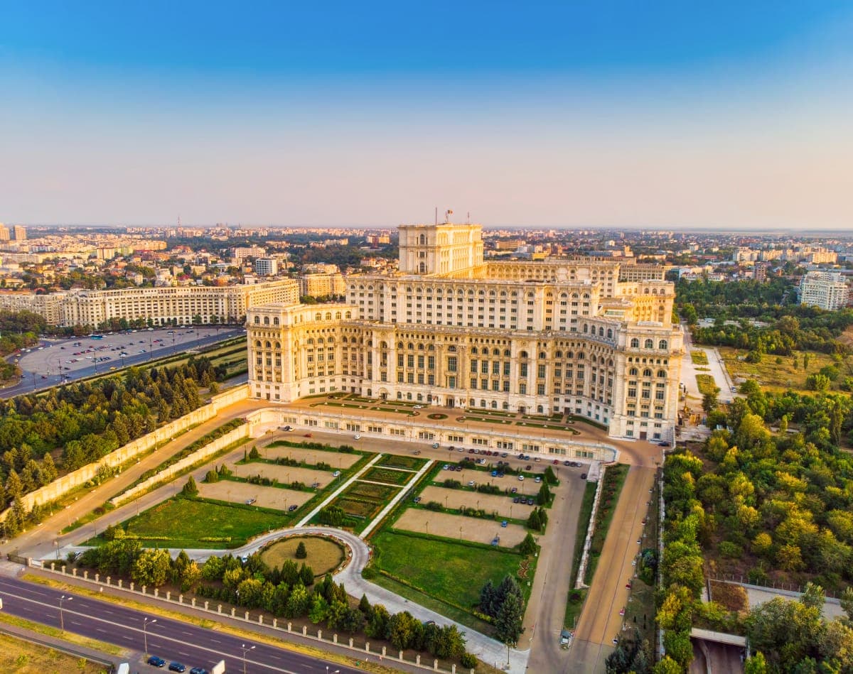 2 дня отпуска = 6 дней путешествия 👀 Способ на ноябрьские выходные 🇷🇴