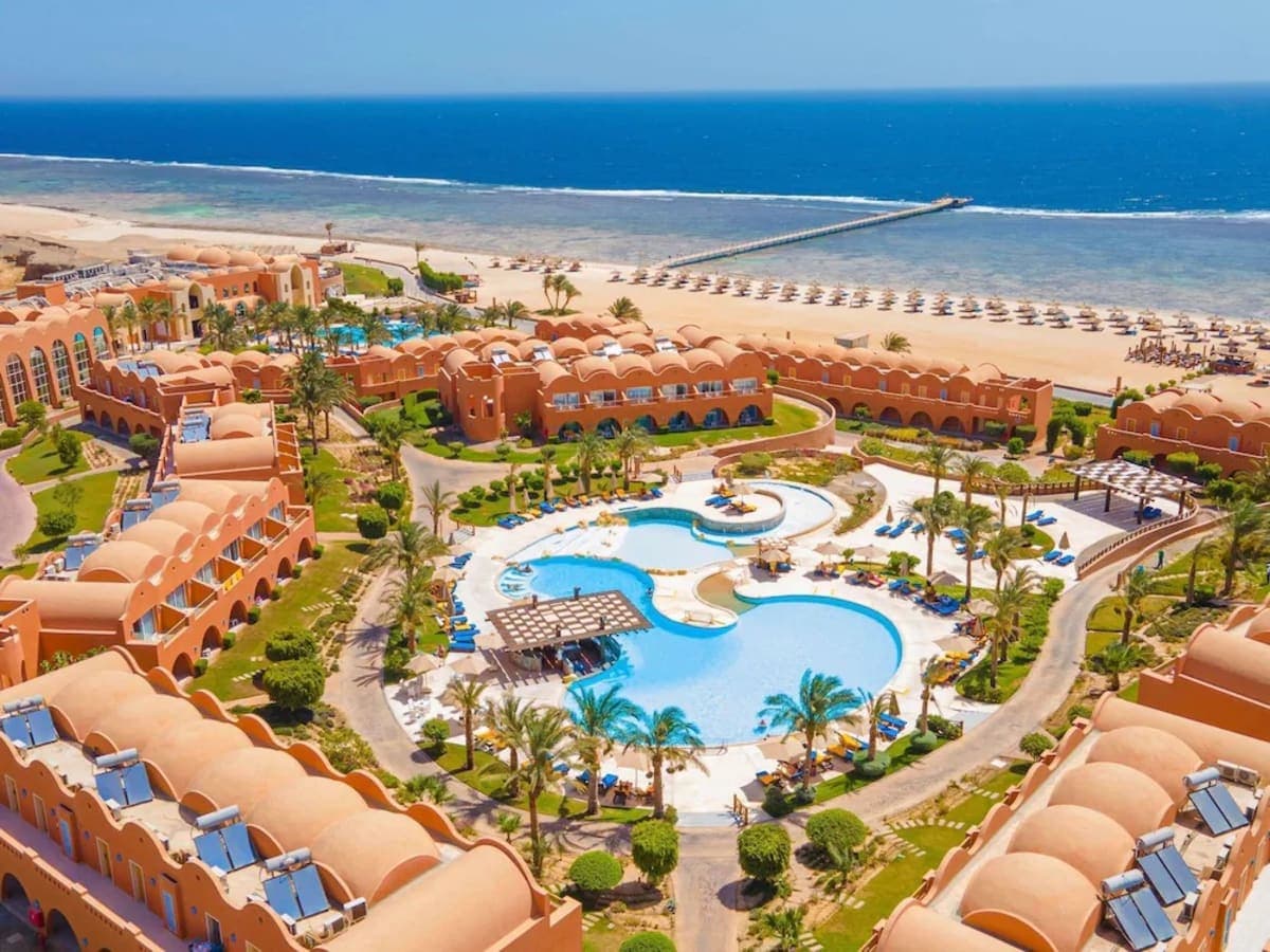 На декабрьское предложение 🧣 роскошный 5* All Inclusive 🍸 с собственным рифом 🪸 ниже 2000 зл.